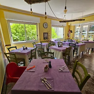 Pina Hotel