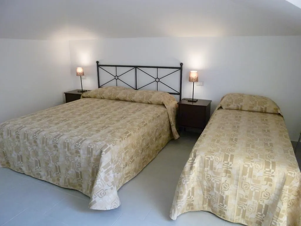Cha Apartment Laigueglia 0*,  Italy