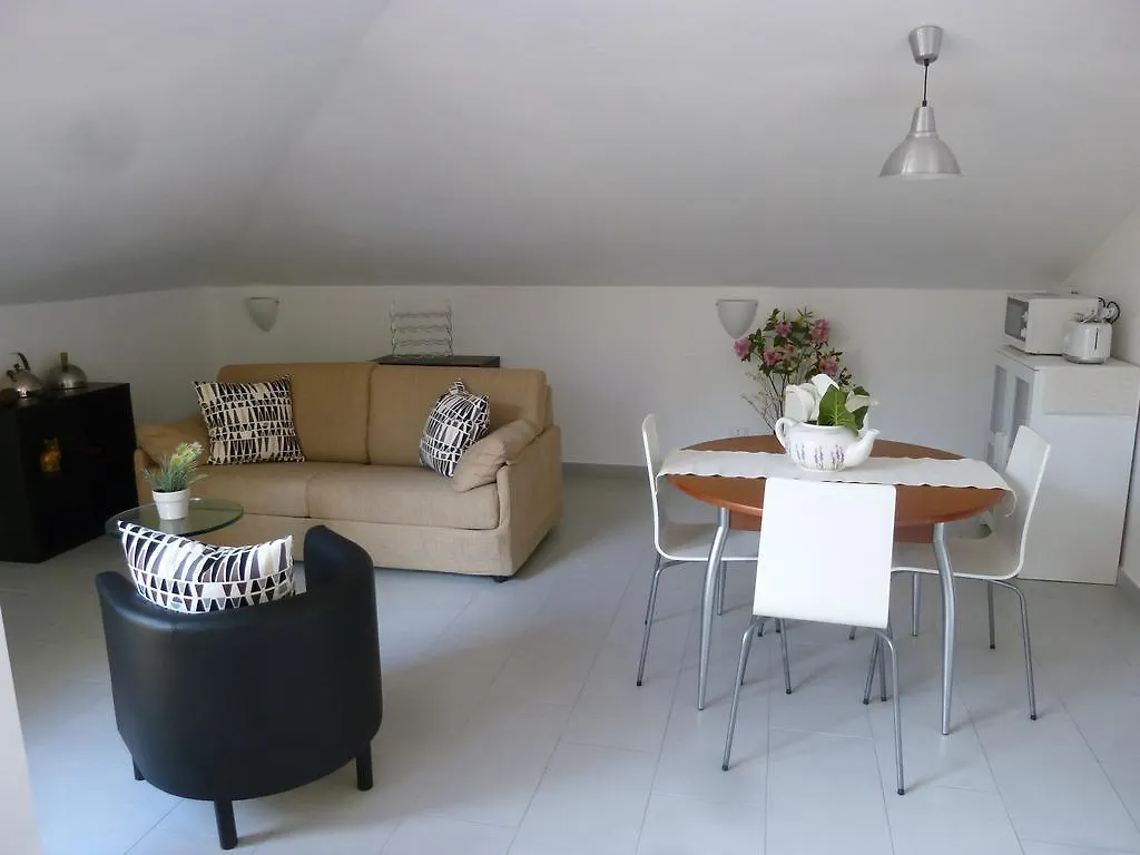 Cha Apartment Laigueglia